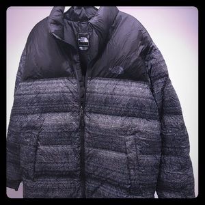 Men’s North Face 700 coat - Size L